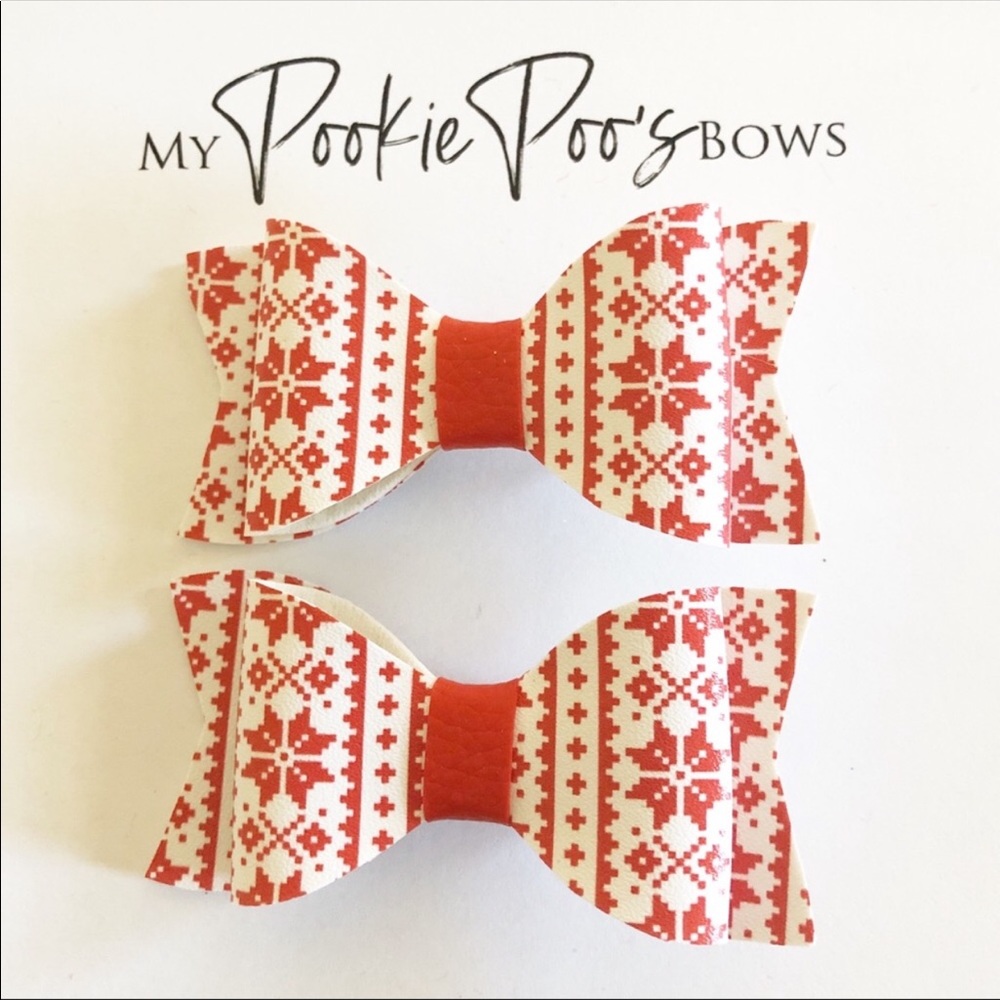 Red and white Christmas hair bows